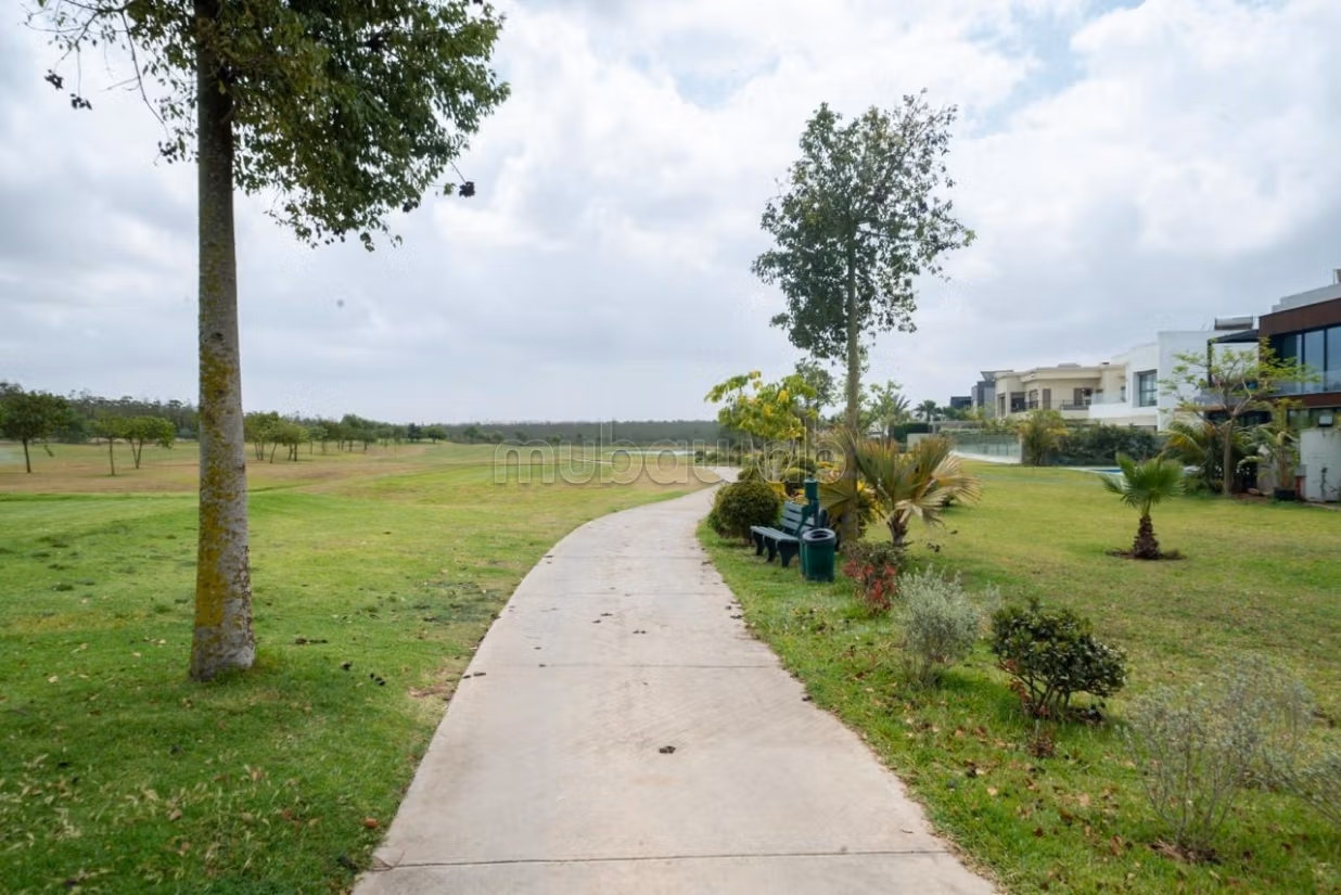 Prestige Golf Front Villa Te Koop