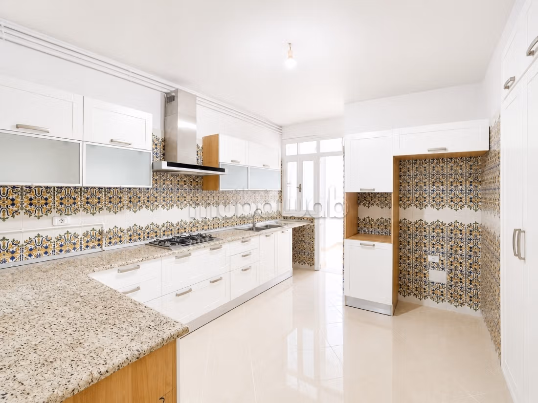 Apartment for rent in Les Berges Du Lac 1.3 pleasant rooms. Sea view, central heating