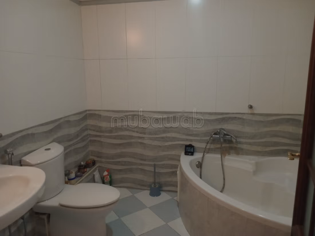A vendre, très bel appartement — 6