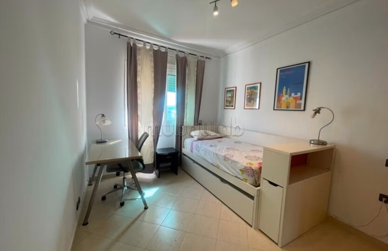 Appartement a louer a tanger avec terrasse et parking — 4