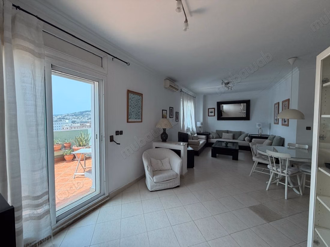 Appartement te huur in Mershan Tanger met Terras en Parkeren