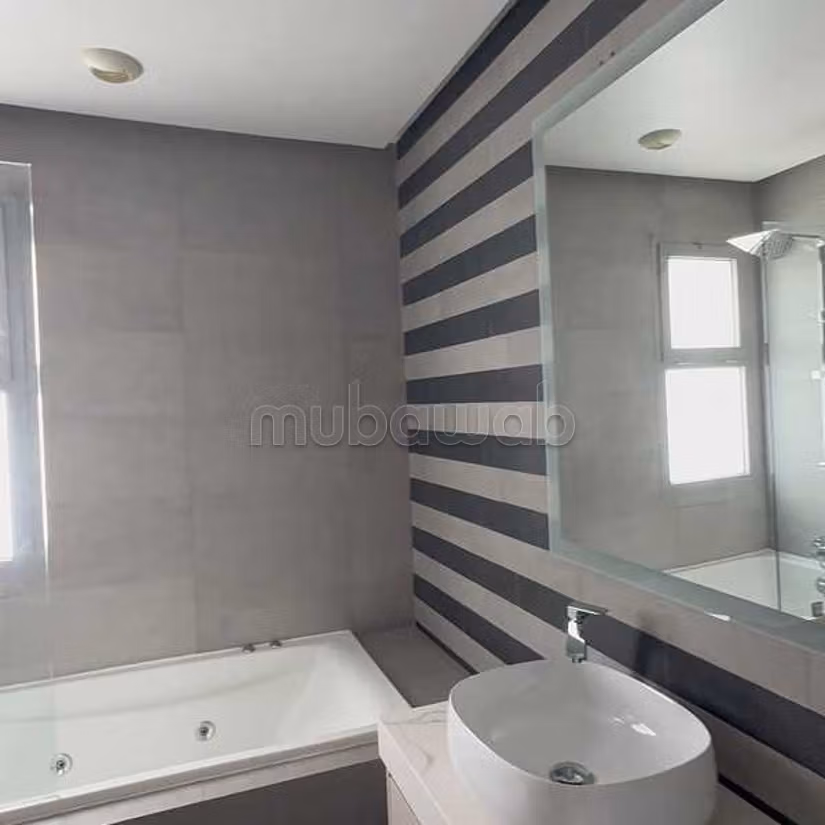 Appartement à Louer de 174.0 m² à Casablanca, 
Casablanca Marina — 4