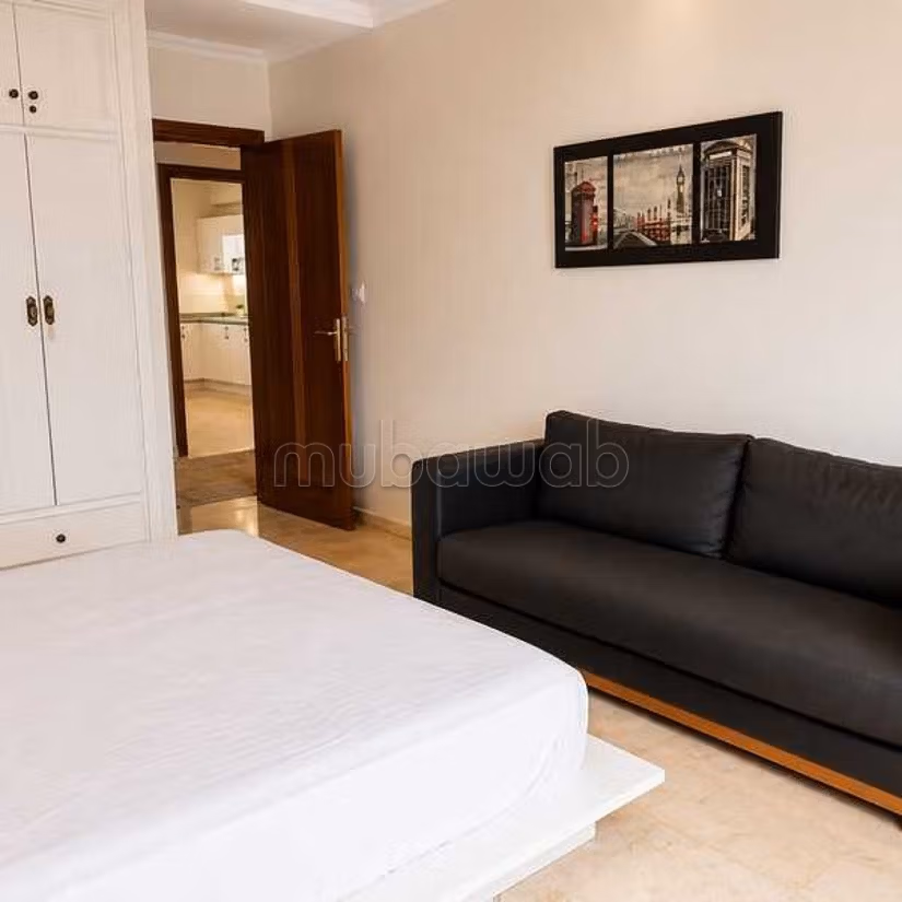 Appartement à Louer de 153.0 m² à Casablanca, Palmier Maarif — 6
