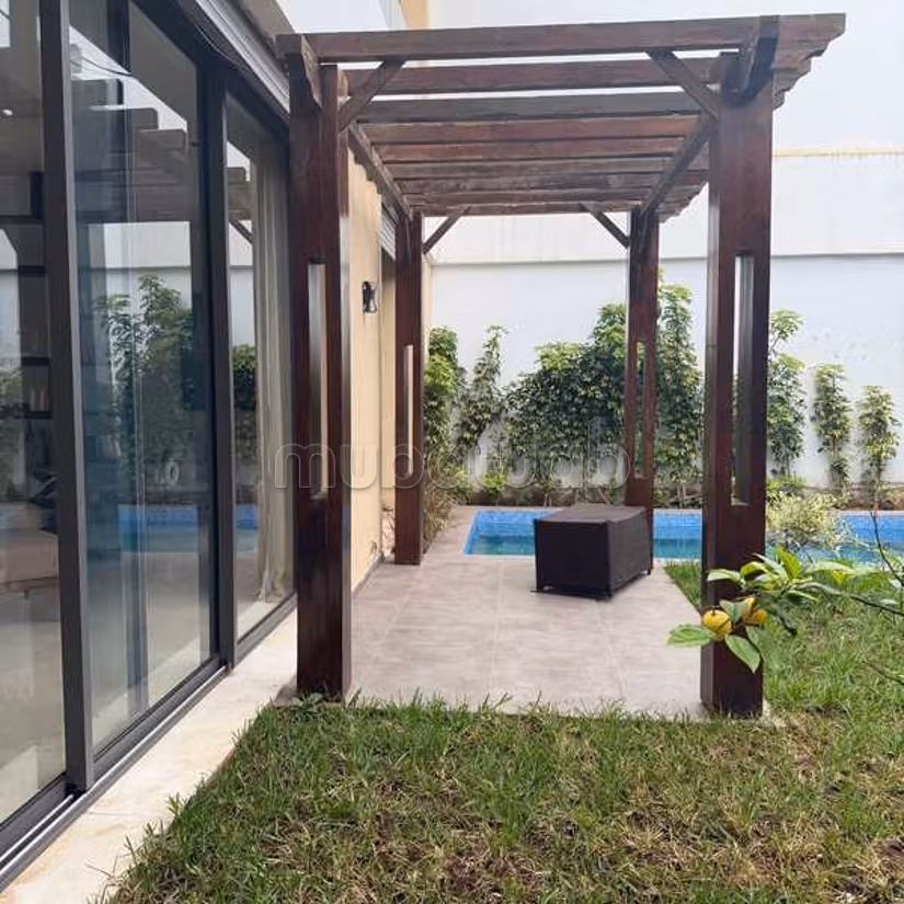 Villa in Affitto di 194,0 m² a Dar Bouazza, Tamaris1
