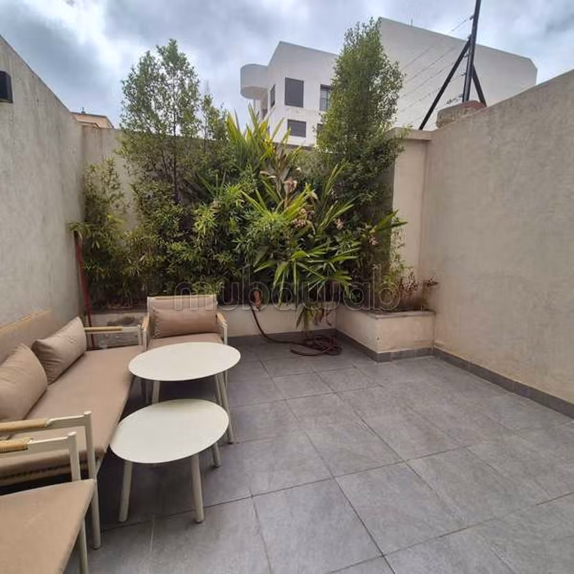 Appartement à Vendre de 88.0 m² à Casablanca, Franceville — 5