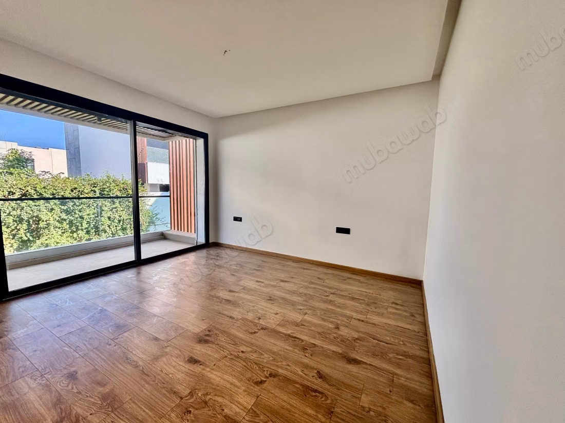 Villa vide à louer 
CGI Ville verte