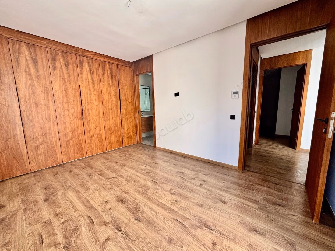 Villa vide à louer 
CGI Ville verte