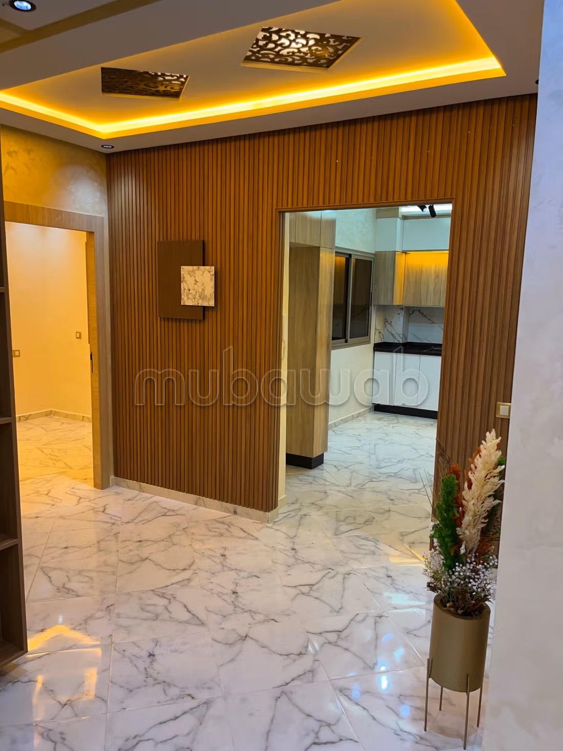 Apartamento nuevo en venta en Bouznika Superficie 107 m² cerca de la mezquita y la escuela privada sola en el piso condiciones de apoyo disponibles