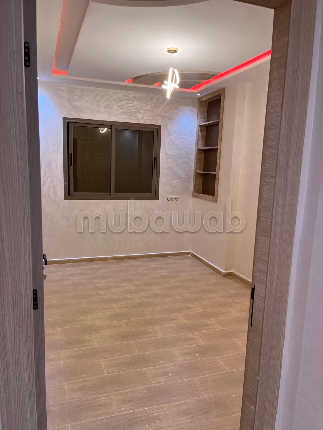 Apartamento nuevo en venta en Bouznika Superficie 107 m² cerca de la mezquita y la escuela privada sola en el piso condiciones de apoyo disponibles