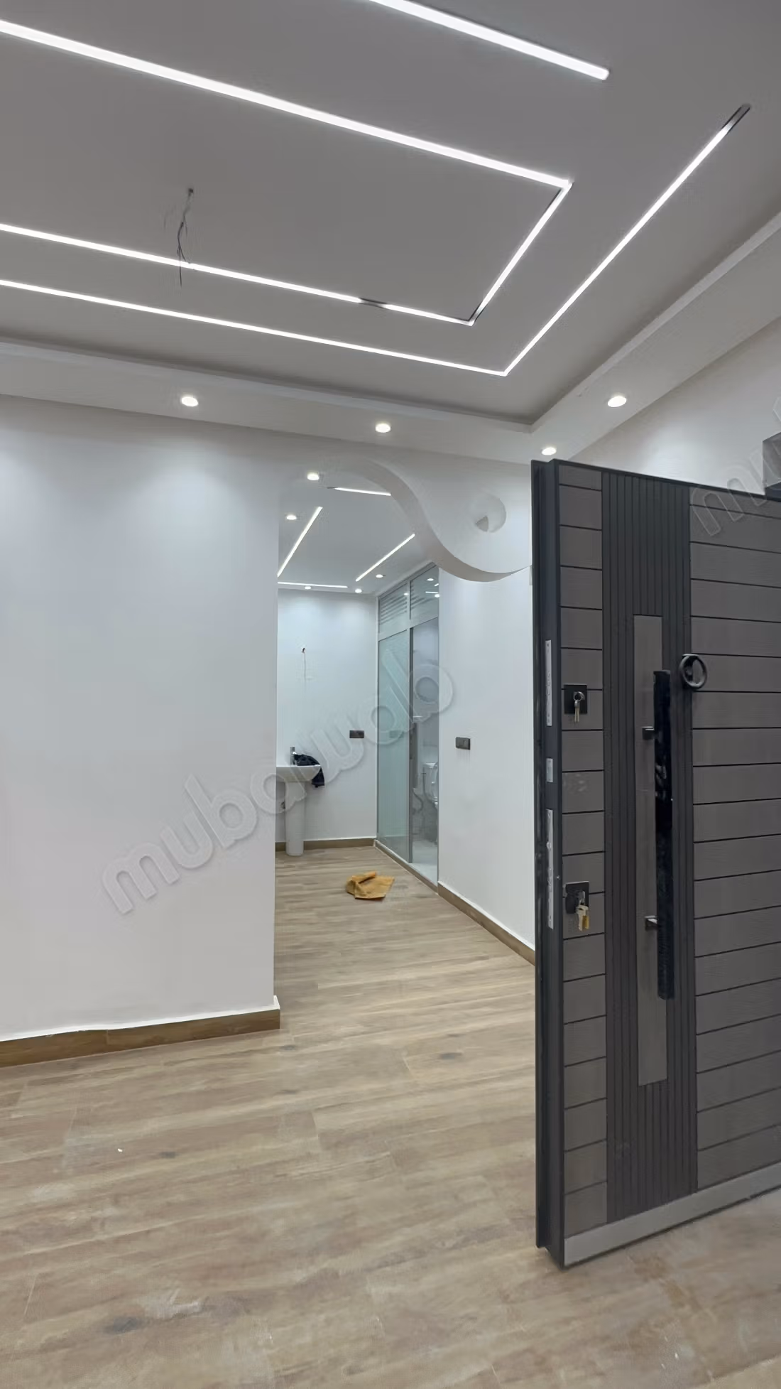 Bellissima casa in vendita nel quartiere di المحاميد porte Atlas