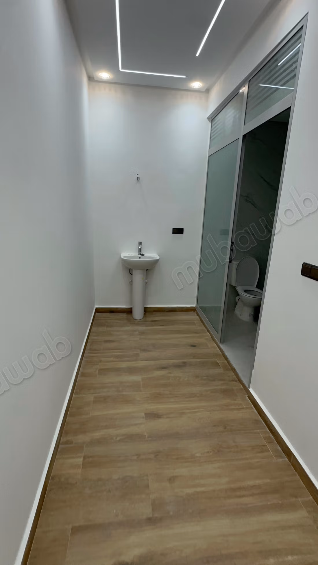 Bellissima casa in vendita nel quartiere di المحاميد porte Atlas