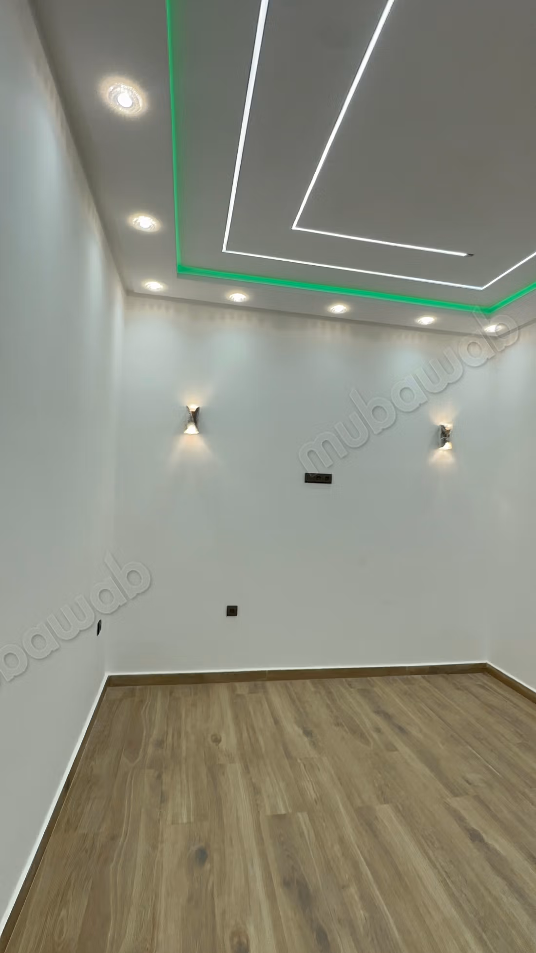 Bellissima casa in vendita nel quartiere di المحاميد porte Atlas