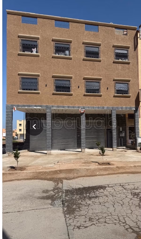 Casa muy bonita en venta en el barrio de المحاميد puertas Atlas