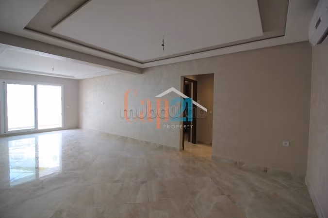 Appartement vide de 155 m² à louer avenue Bethoven