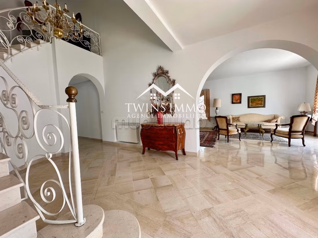 Villa S3 ammobiliata a Gammarth Superiore