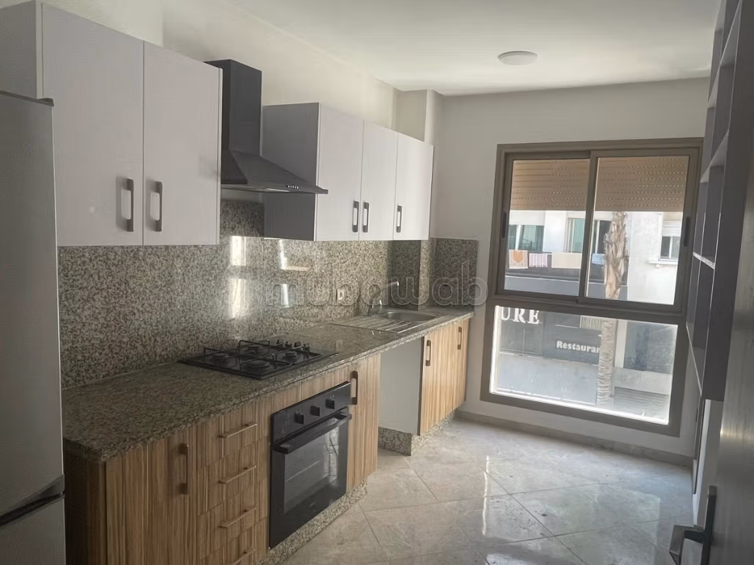 Appartement à louer Quartier Le Port — 3