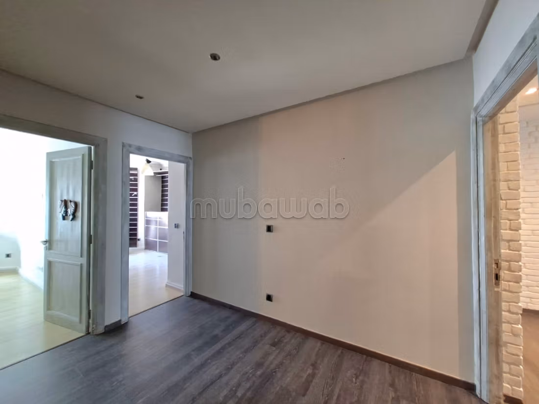 Grande Appartamento da Affittare 3 Camere Racine