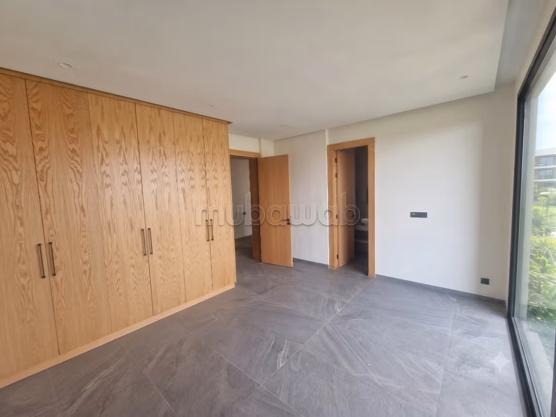 Luxury villa with elevator near golf courses