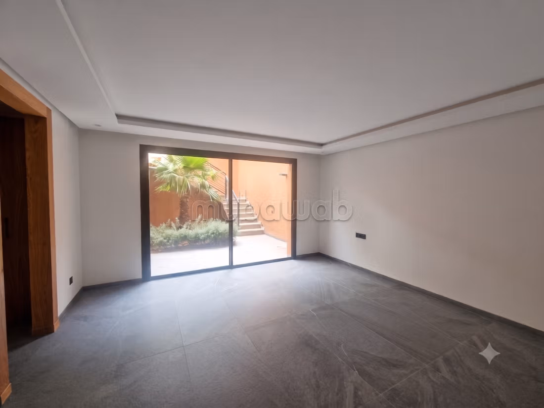 Luxury villa with elevator near golf courses