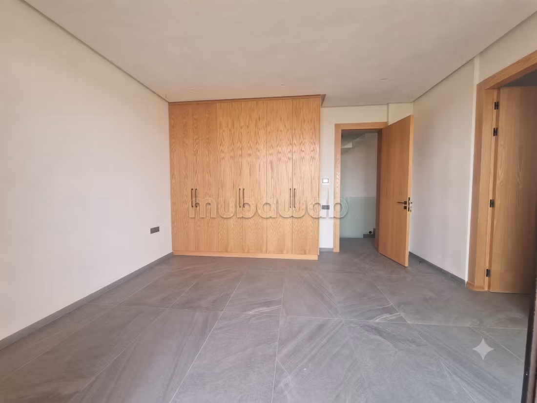 Luxury villa with elevator near golf courses