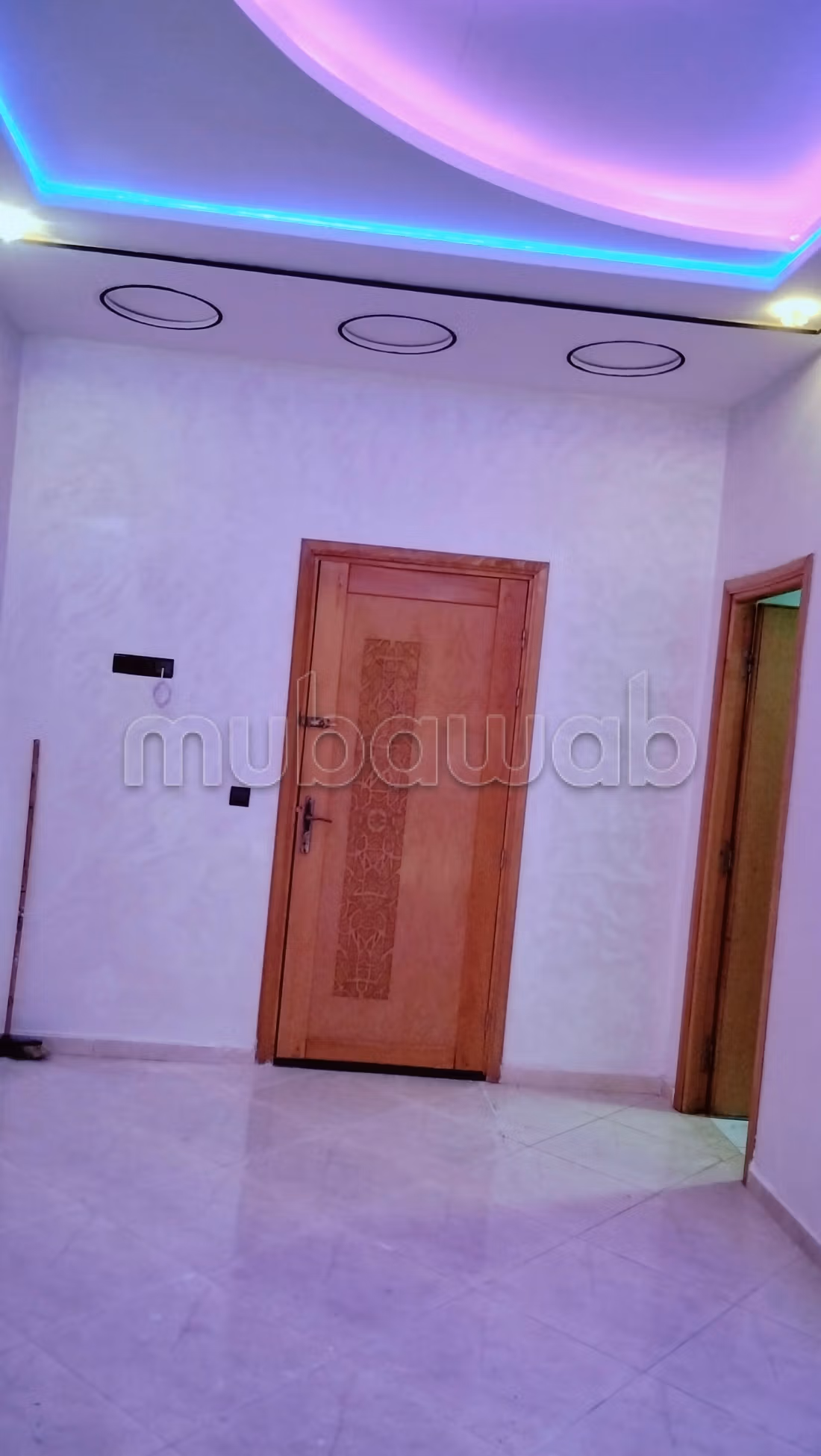 Bel appartement à vendre à Assanaouber. 3 grandes pièces. Te...