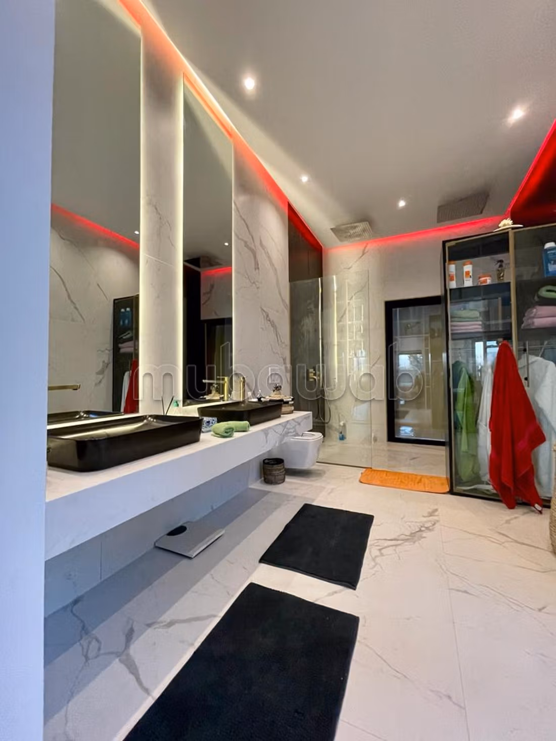 Villa LILI – Villa Moderna con 5 Camere e Piscina