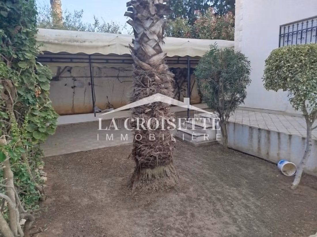 Villa S4 con piscina a La Marsa