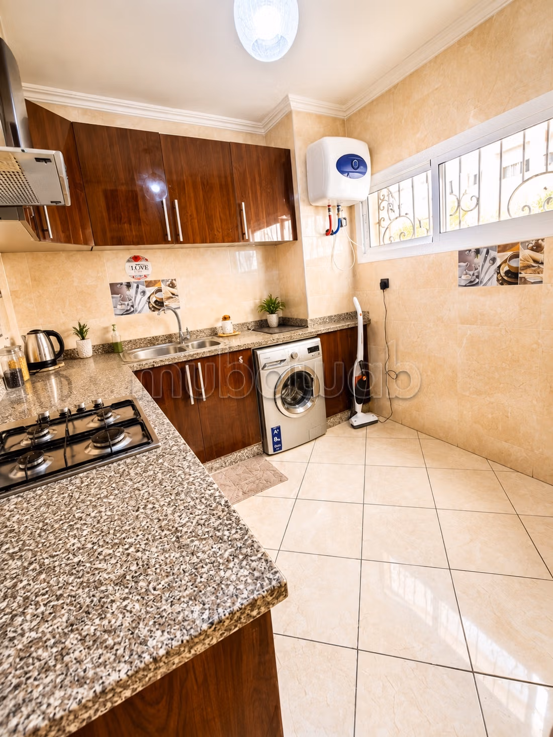Appartement 90 m² à Founti — 7