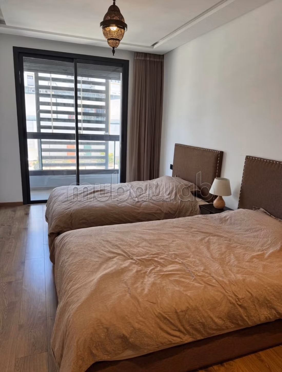 Bel appartement en location à Casablanca Finance City.
Surface de 89 m².
Meublé — 4