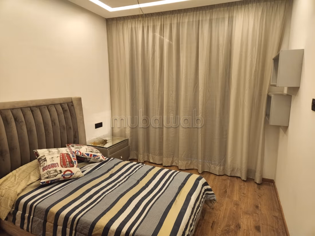 Louez cet appartement à Casablanca Finance City. 3 pièces. Meublé — 5