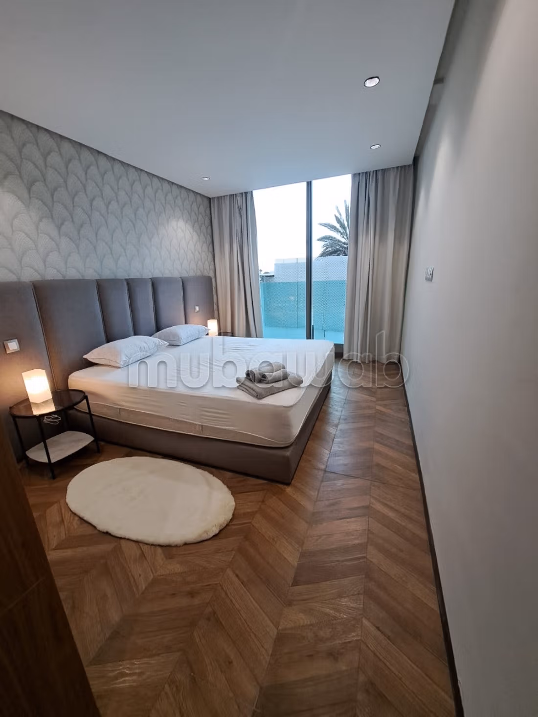 Location d'un appartement à Bourgogne Ouest. Superficie 62 m². Meublé