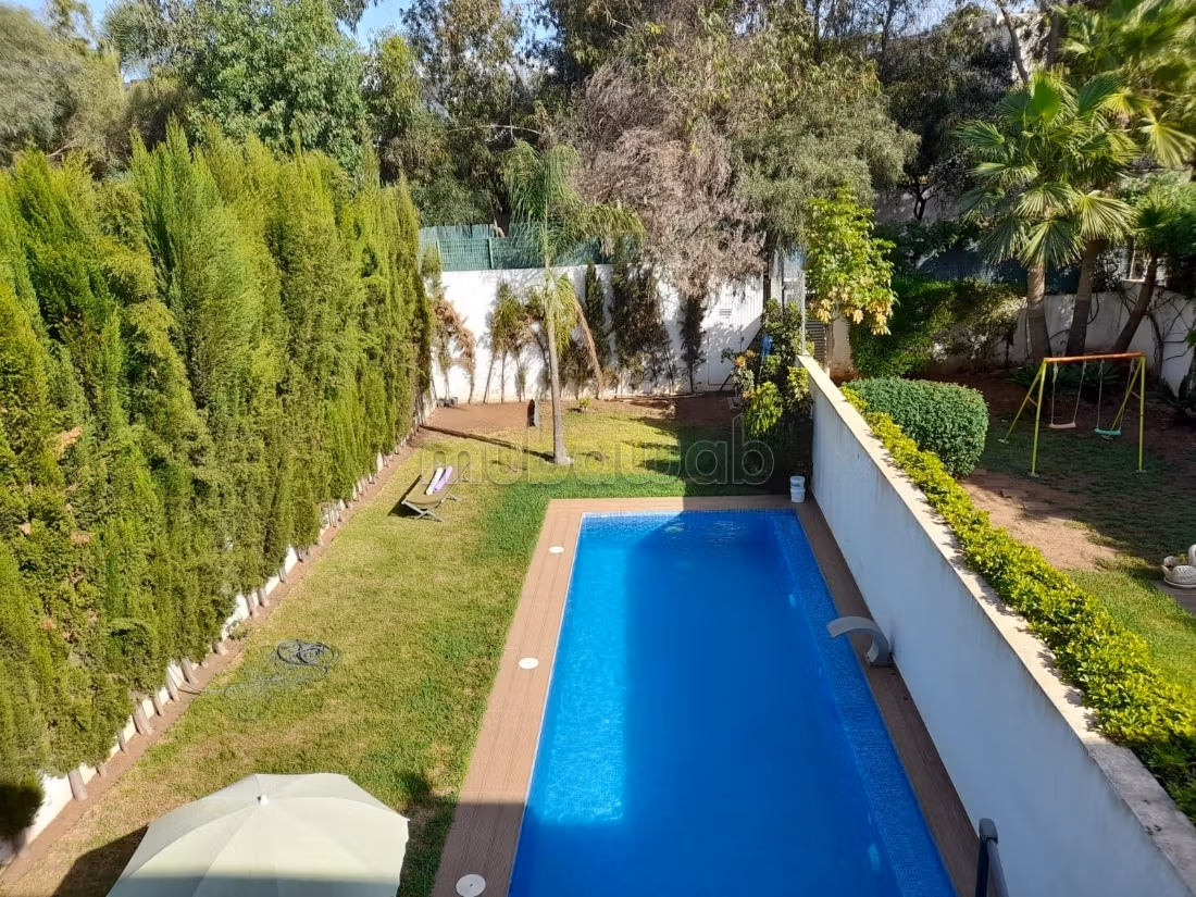 Villa 390m En bande A Ville Vert 
Bouskoura
