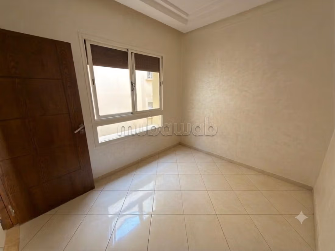 Appartement en location longue durée
AIDA VILLAGE — 5