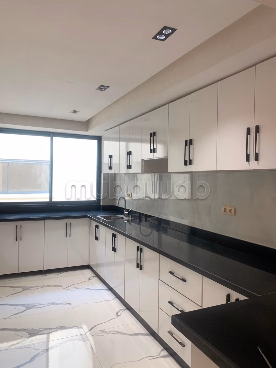 Appartement à vendre 120 m2 deux façades — 2