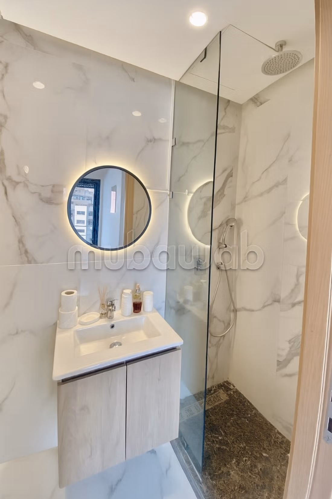 Monolocale Arredato con Balcone - Beausejour