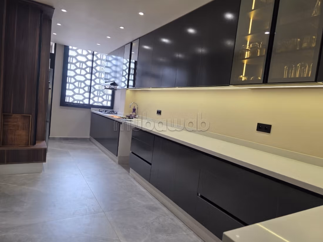 Gerenoveerd Gemeubileerd Appartement – Moulay Youssef