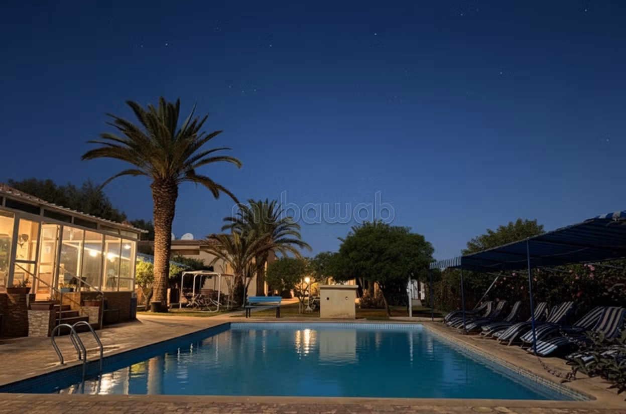 Hôtel a vendre sur la route nationale proche de Bouskoura,
Nouacer, Casablanca Superficie 10150 m²