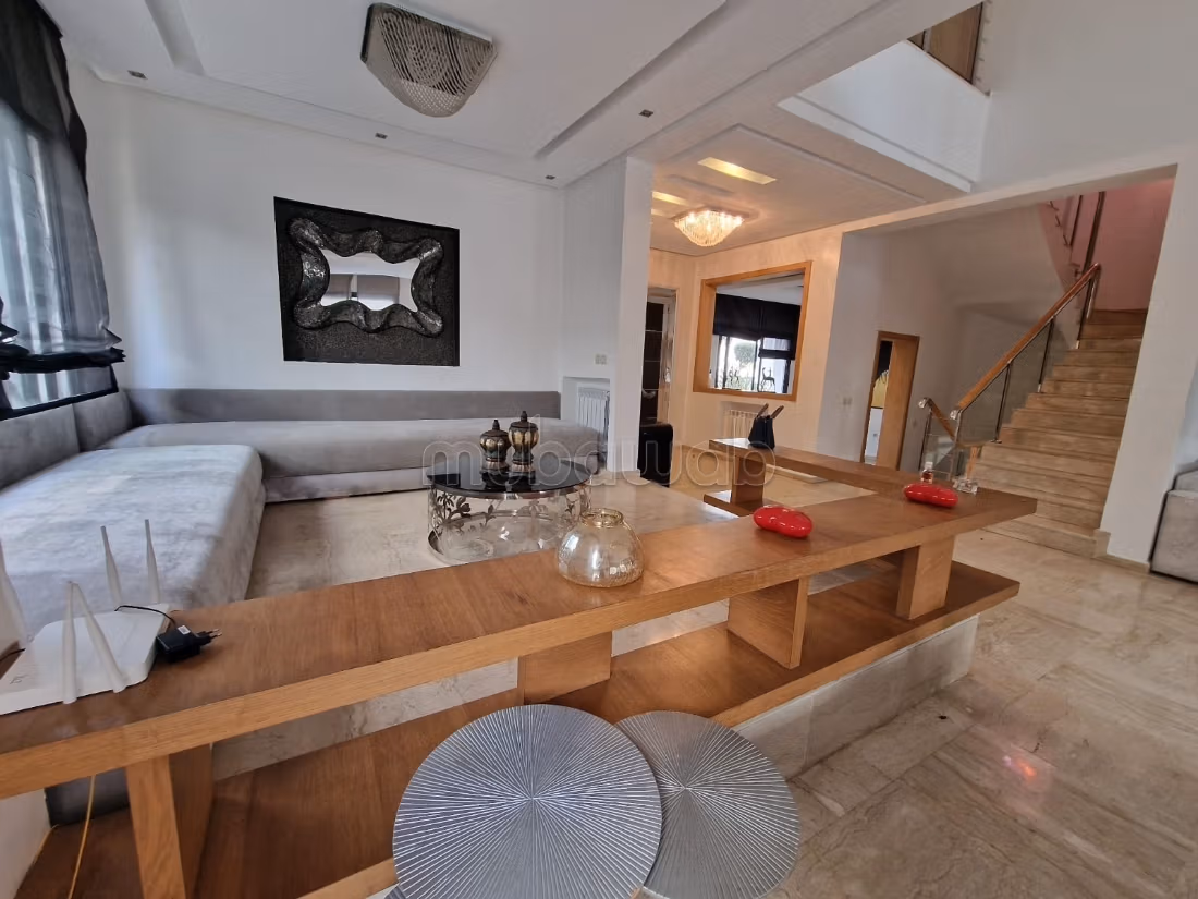 Furnished villa with pool next to Morocco Mall
