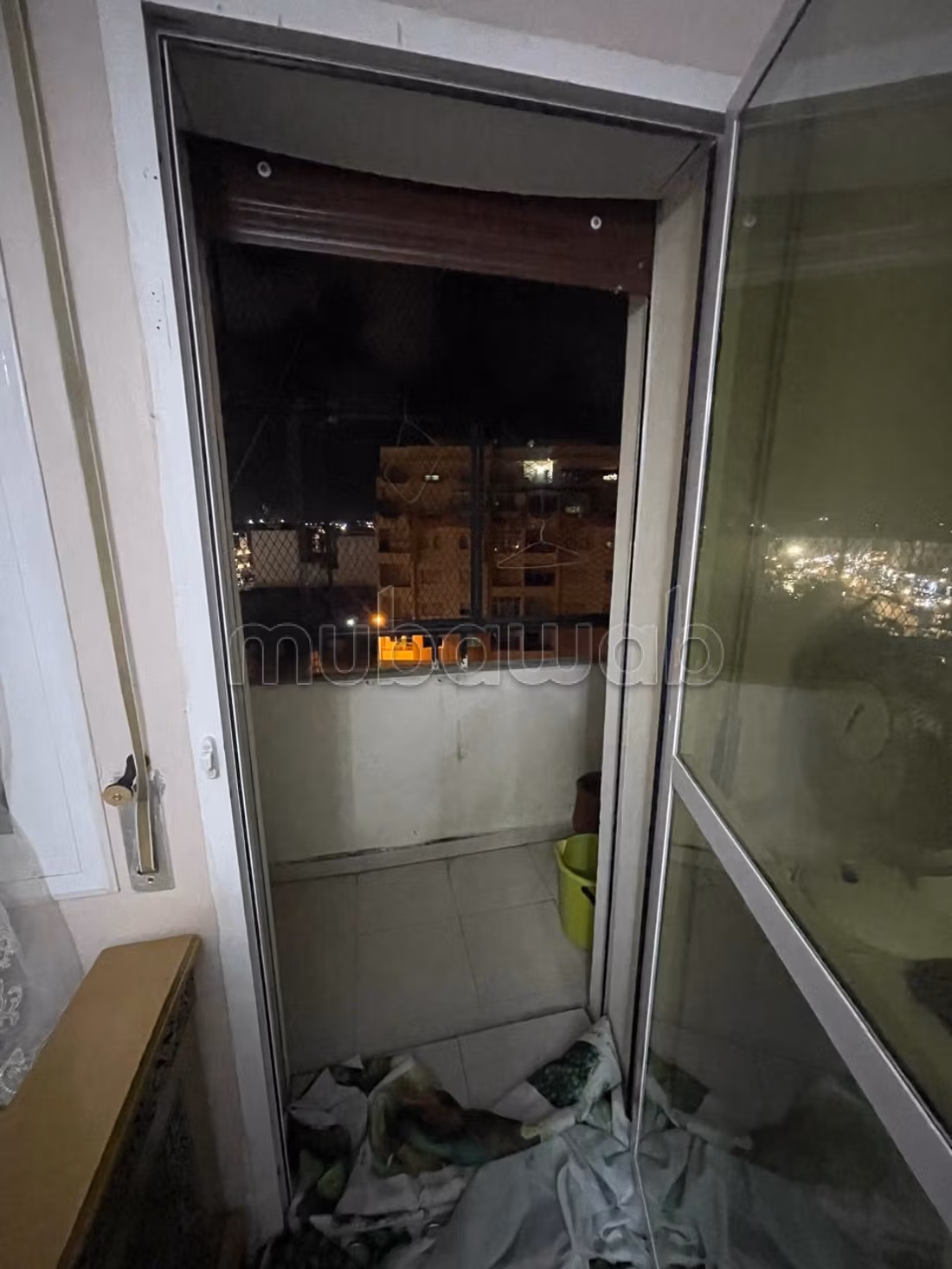 Appartement à vendre à côté Aswak Assalam 
Surface de 107 m².
Bien meublé — 6