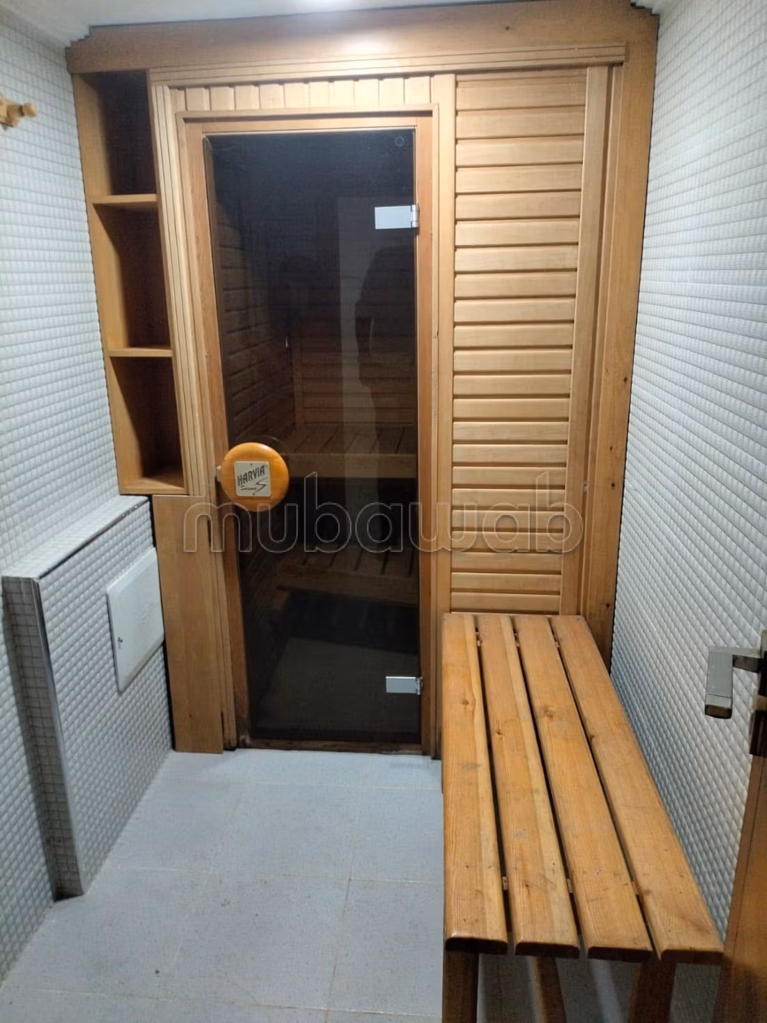 Magnifica villa in affitto a Harhoura. 7 camere confortevoli. Arredata