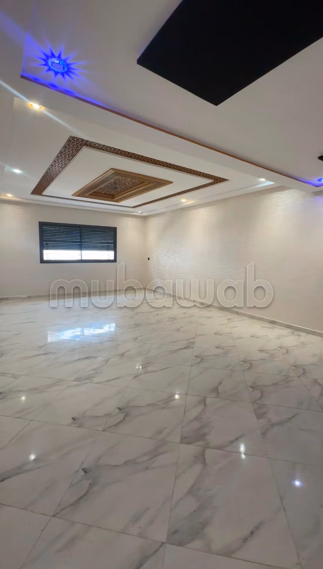 Vente d'un appartement à Bassatine. Surface totale 127 m². Porte sécurisée