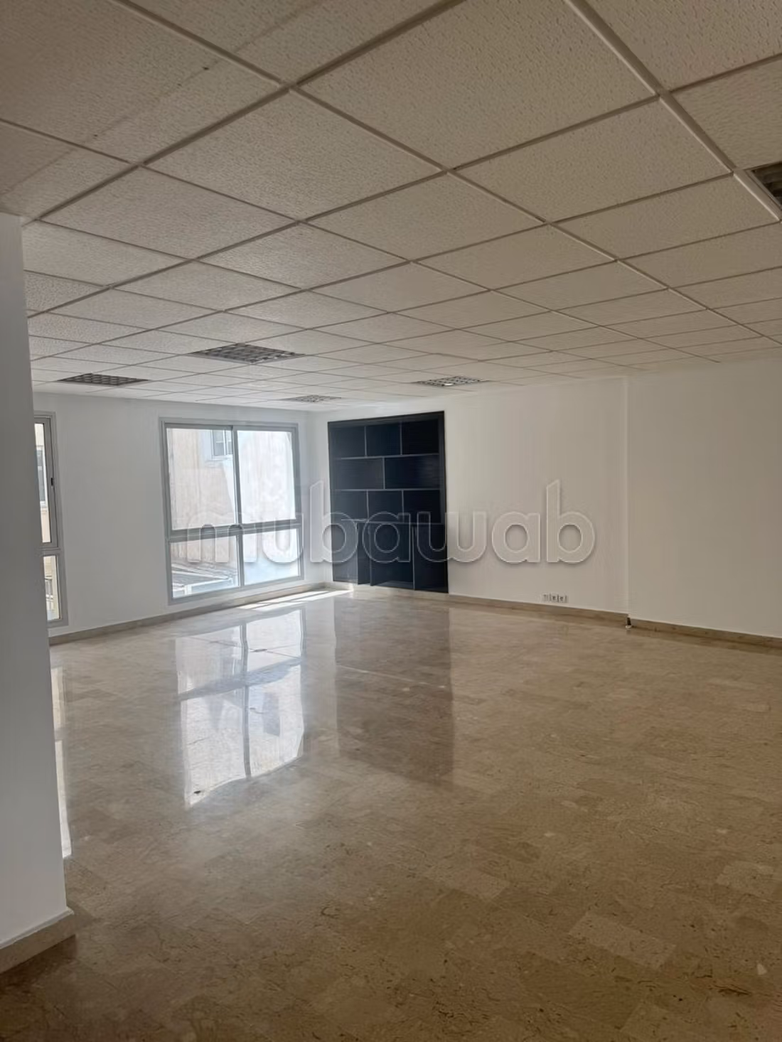 A vendre Plateau bureau 106m2 
Racine