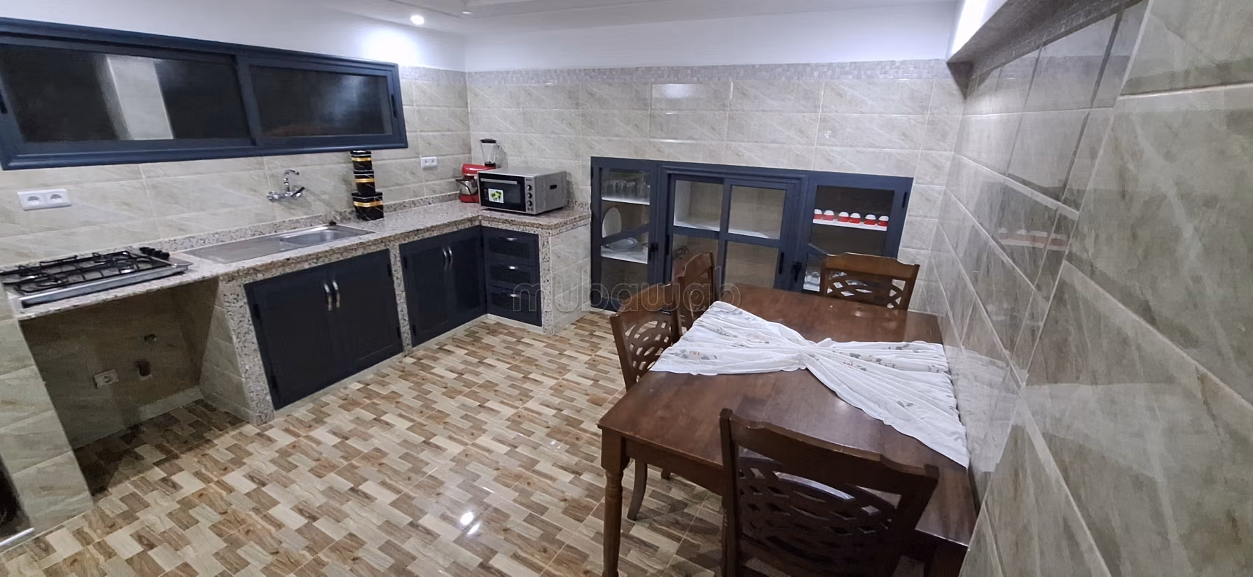 Luxury villa floor for rent in a strategic location