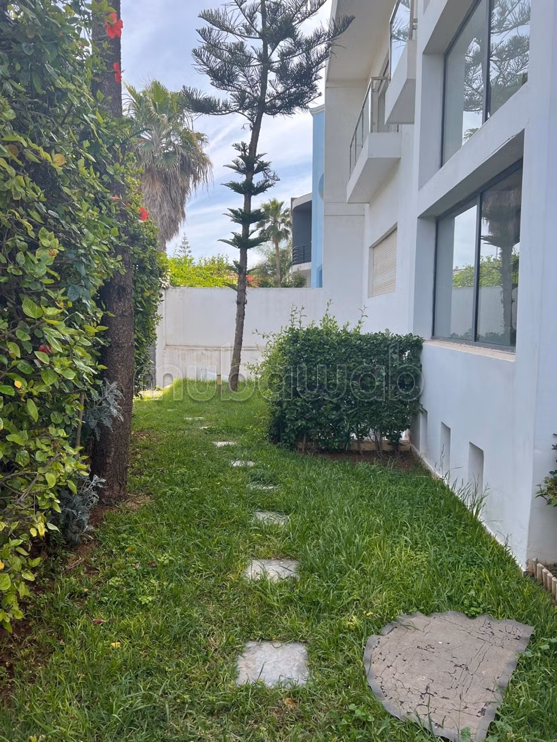 Vendita villa Ain Diab con quattro giardini e piscina top