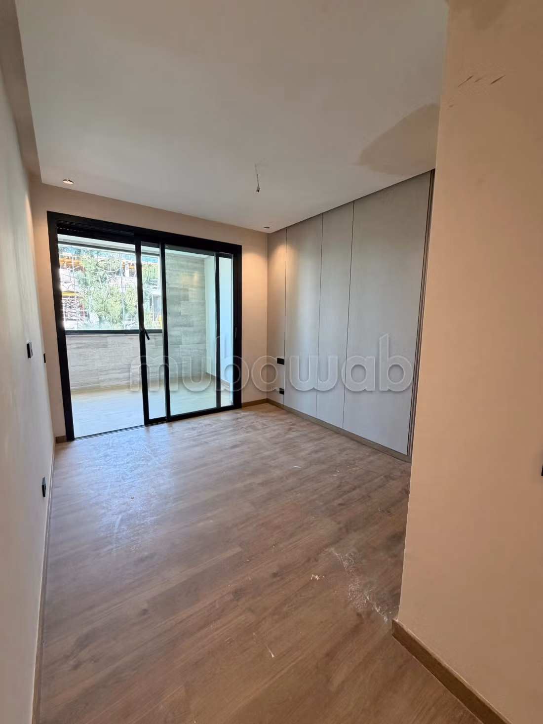 Appartement en location à Souissi. Surface totale 150 m². Avec ascenseur et terrasse — 4