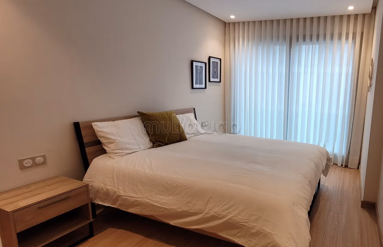 Bel appartement en location à Les princesses.
Surface totale 48 m².
Meublé — 4