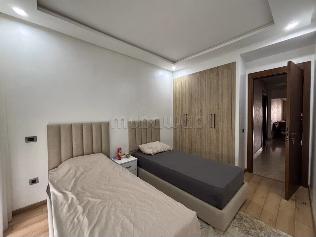 Magnifico appartamento con 3 camere da letto arredato