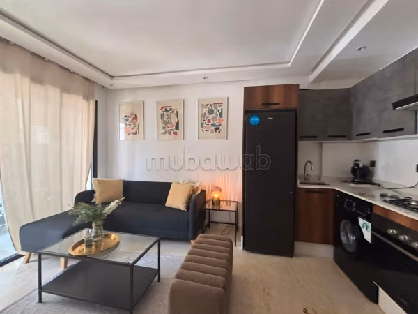 Furnished studio 3min from CFC air conditioning parking concierge