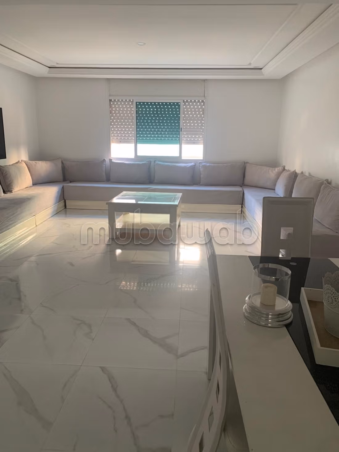 Appartement rénové quartier Mimosas