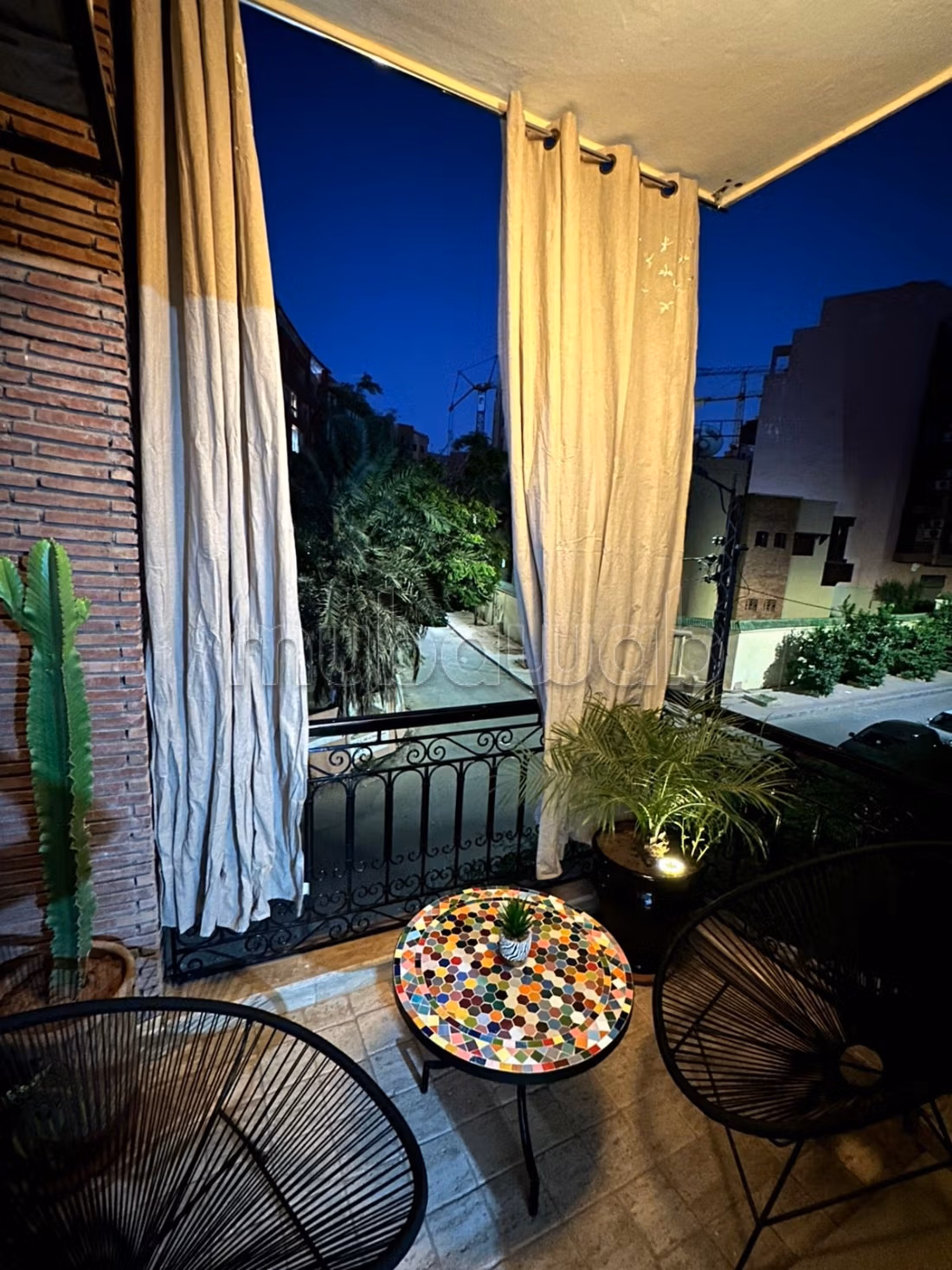 Appartement à l'achat à Guéliz. 2 chambres agréables. Bien meublé